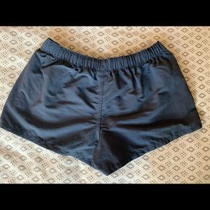 Patagonia Barely Baggies Shorts 2” Size M Blue